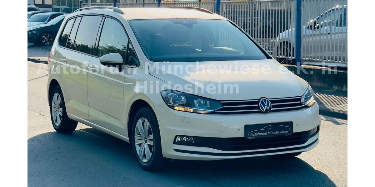 VW Touran 63.700 km 29.990 &euro; Hildesheim 31135