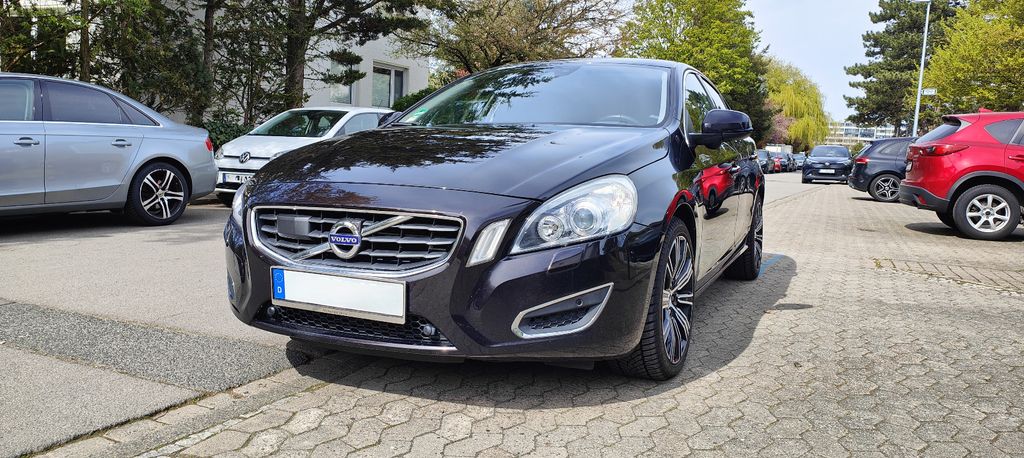 Volvo S60 79.000 km 13.400 &euro; Hannover 30539