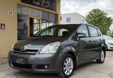 Toyota Corolla Verso 129.000 km 4.999 &euro; Hannover 30629
