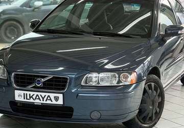 Volvo S60 167.000 km 5.980 &euro; Giessen / Emmerke 31180