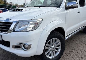 Toyota Hilux 143.700 km 25.990 &euro; Hildesheim 31137