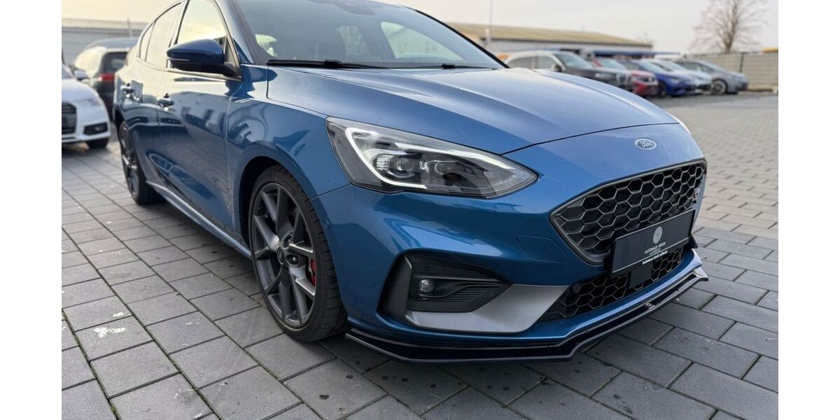 Ford Focus 65.000 km 22.990 &euro; Ilsede 31246