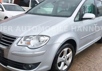 VW Touran 258.441 km 3.499 &euro; Hannover 30419