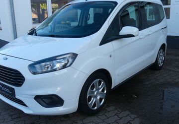 Ford Tourneo Courier 72.000 km 12.290 &euro; Hannover 30657