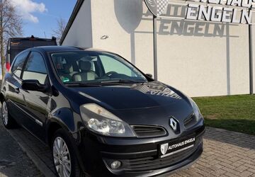 Renault Clio 94.673 km 4.490 &euro; Salzgitter 38229