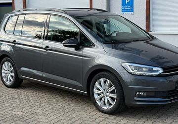VW Touran 147.900 km 22.890 &euro; Salzgitter 38229
