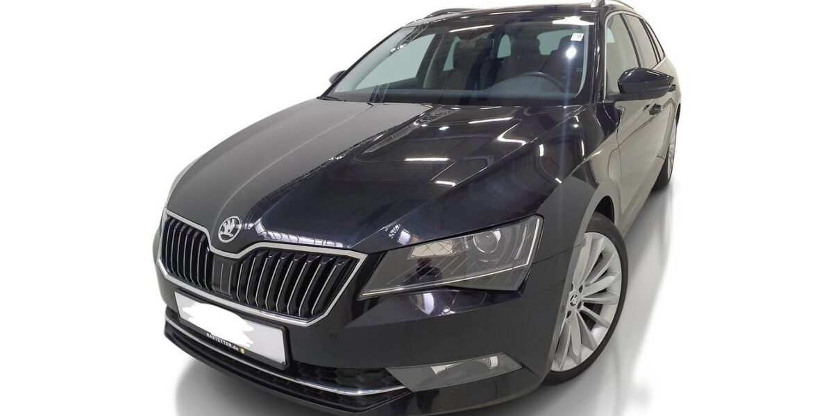 Skoda Superb 126.000 km 19.100 &euro; Giesen 31180