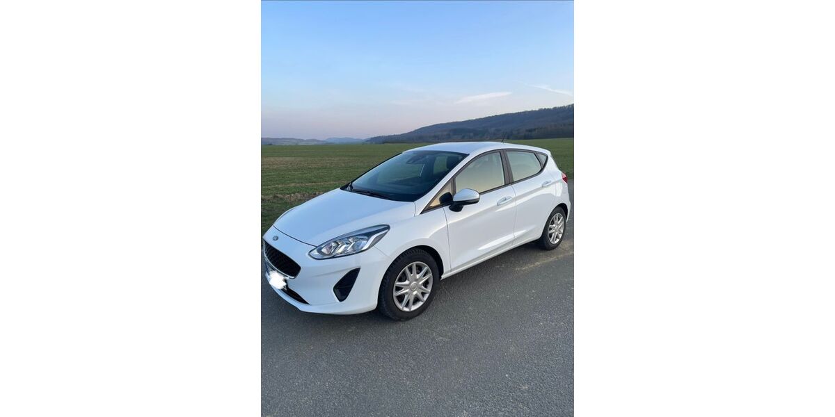 Ford Fiesta 98.000 km 8.800 &euro; Sibbesse 31079