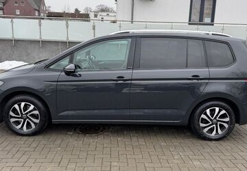 VW Touran 155.095 km 17.999 &euro; Salzgitter-Lebenstedt 38226
