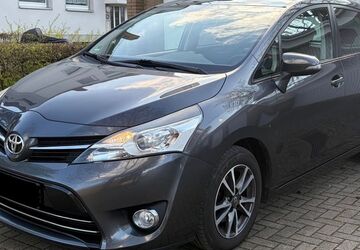 Toyota Verso 142.966 km 7.500 &euro; Hannover 30177