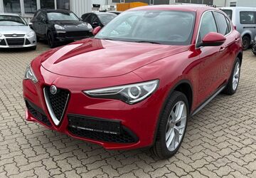Alfa Romeo Stelvio 112.000 km 19.900 &euro; Salzgitter 38229