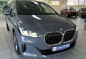 BMW 218 Active Tourer 34.085 km 27.330 &euro; Salzgitter 38228