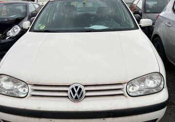 VW Golf 234.234 km 756 &euro; Hildesheim 31137