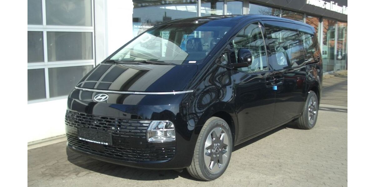 Hyundai STARIA 1.450 km 43.990 &euro; Hannover 30453