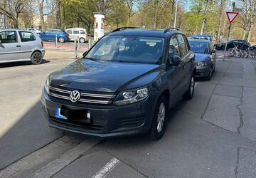 VW Tiguan 74.063 km 13.999 &euro; Hannover 30161