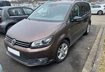 VW Touran 192.000 km 3.999 &euro; Hildesheim 31137