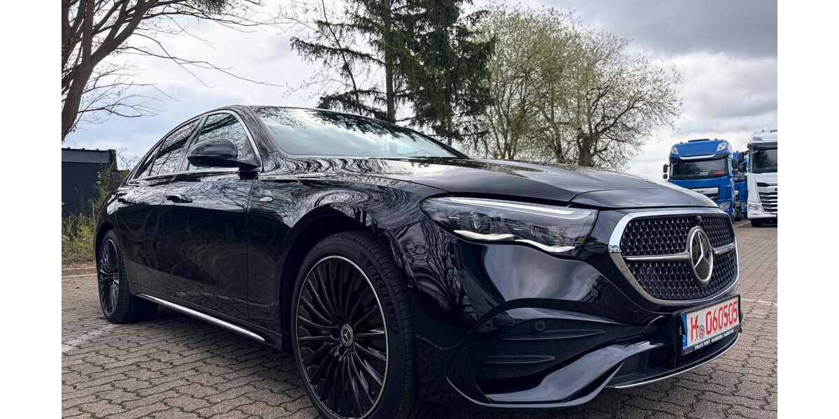 Mercedes-Benz E 300 18.000 km 74.851 &euro; Hildesheim 31137