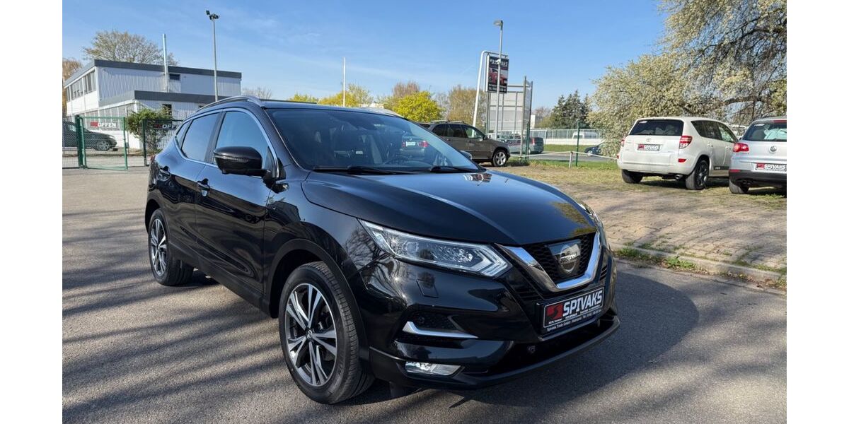 Nissan Qashqai 115.000 km 12.499 &euro; Hannover 30179
