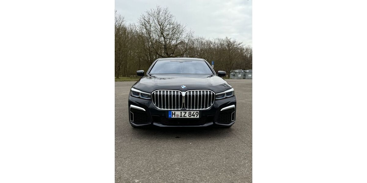 BMW 750 94.000 km 50.900 &euro; Hannover 30629