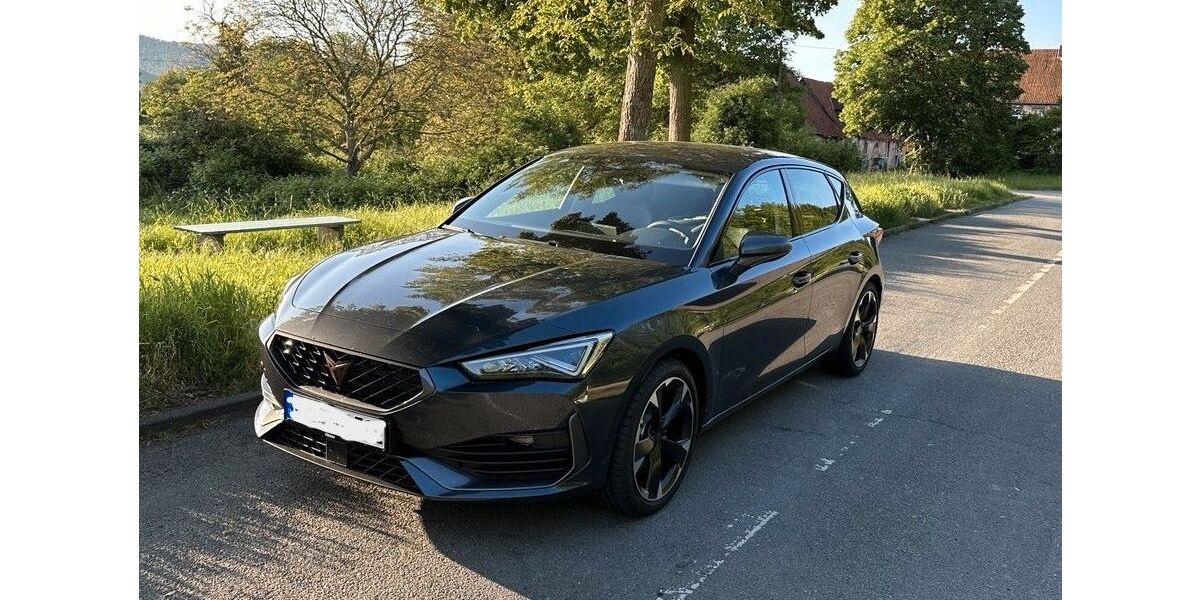 Cupra Leon 46.000 km 22.700 &euro; Grünenplan 31073