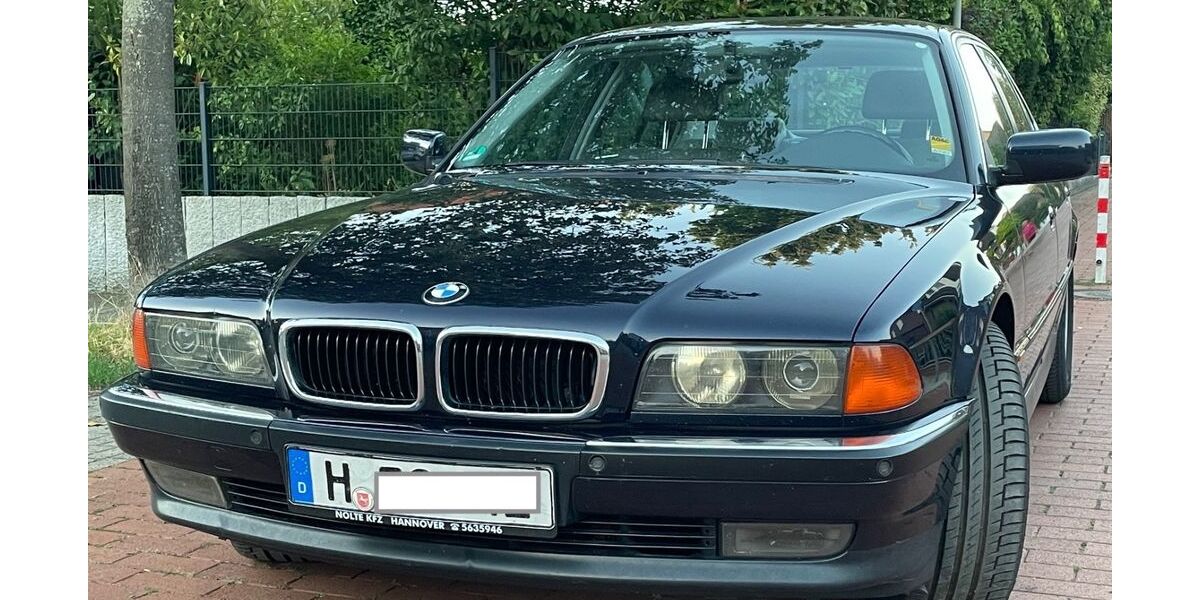 BMW 740 340.000 km 8.750 &euro; Hannover 30559