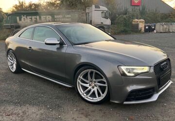 Audi A5 169.000 km 15.900 &euro; Salzgitter 38229
