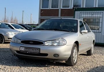 Ford Mondeo 81.600 km 2.490 &euro; Hildesheim 31137