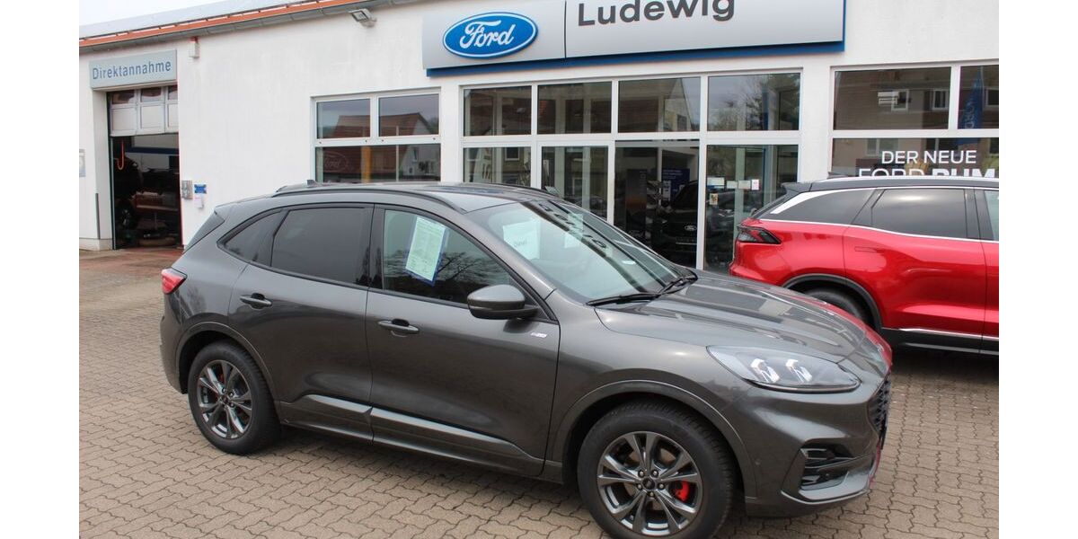 Ford Kuga 21.300 km 27.990 &euro; Delligsen 31073