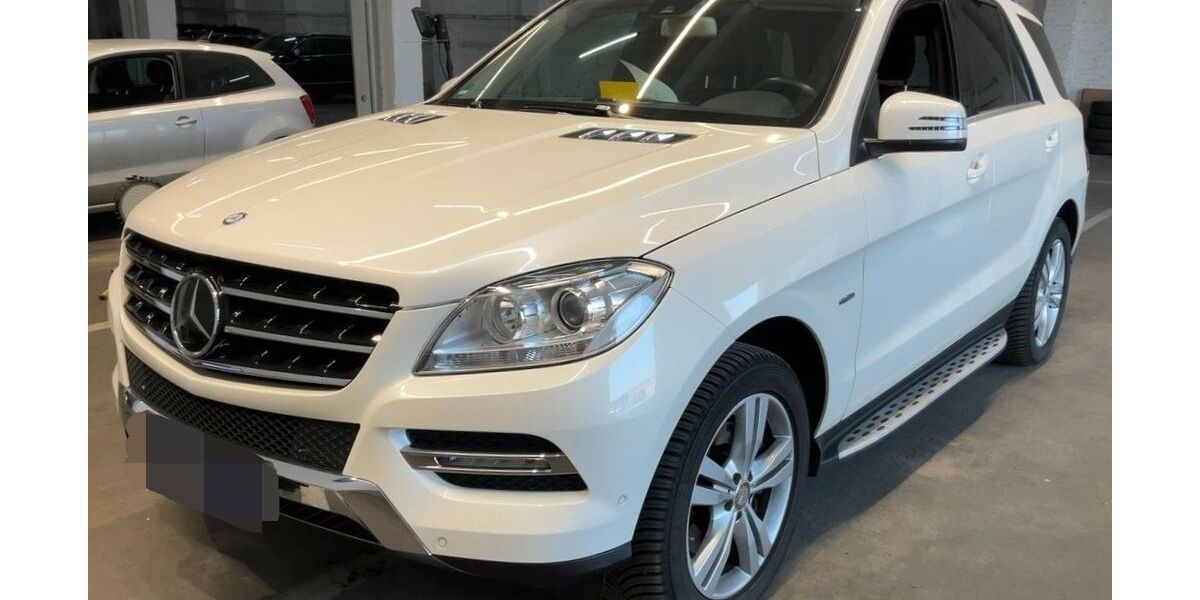 Mercedes-Benz ML 350 53.439 km 31.990 &euro; Laatzen 30880