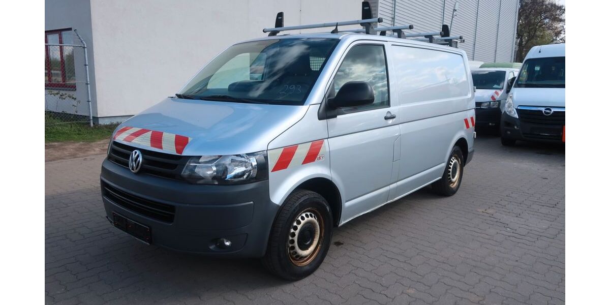 VW T5 Transporter 174.059 km 11.900 &euro; Hannover 30179