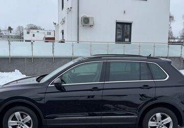 VW Tiguan 77.880 km 22.900 &euro; Salzgitter-Lebenstedt 38226