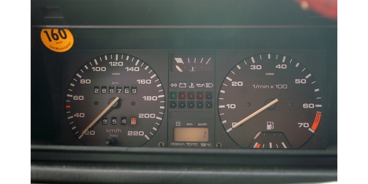 VW Golf II 298.765 km 1.555 &euro; Hannover 30159