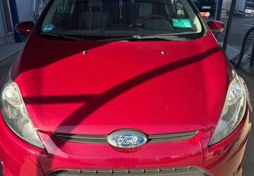 Ford Fiesta 150.000 km 2.600 &euro; Alfeld 31061