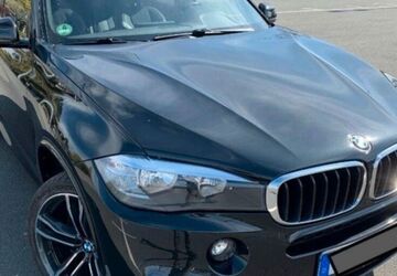 BMW X5 103.000 km 27.900 &euro; Hannover 30659