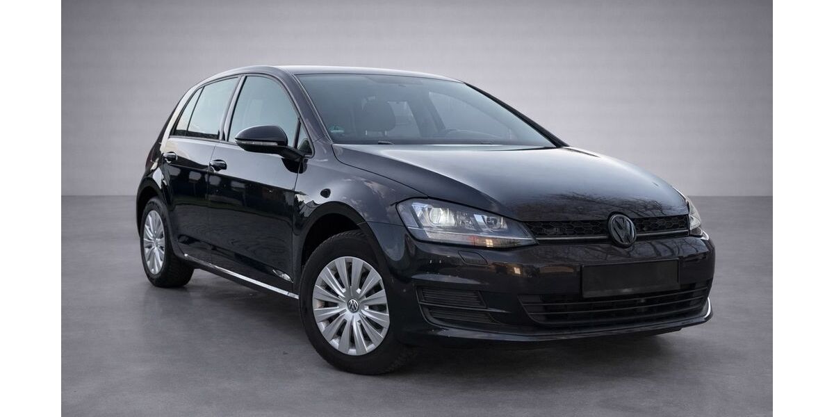 VW Golf 180.000 km 9.400 &euro; Peine 31226